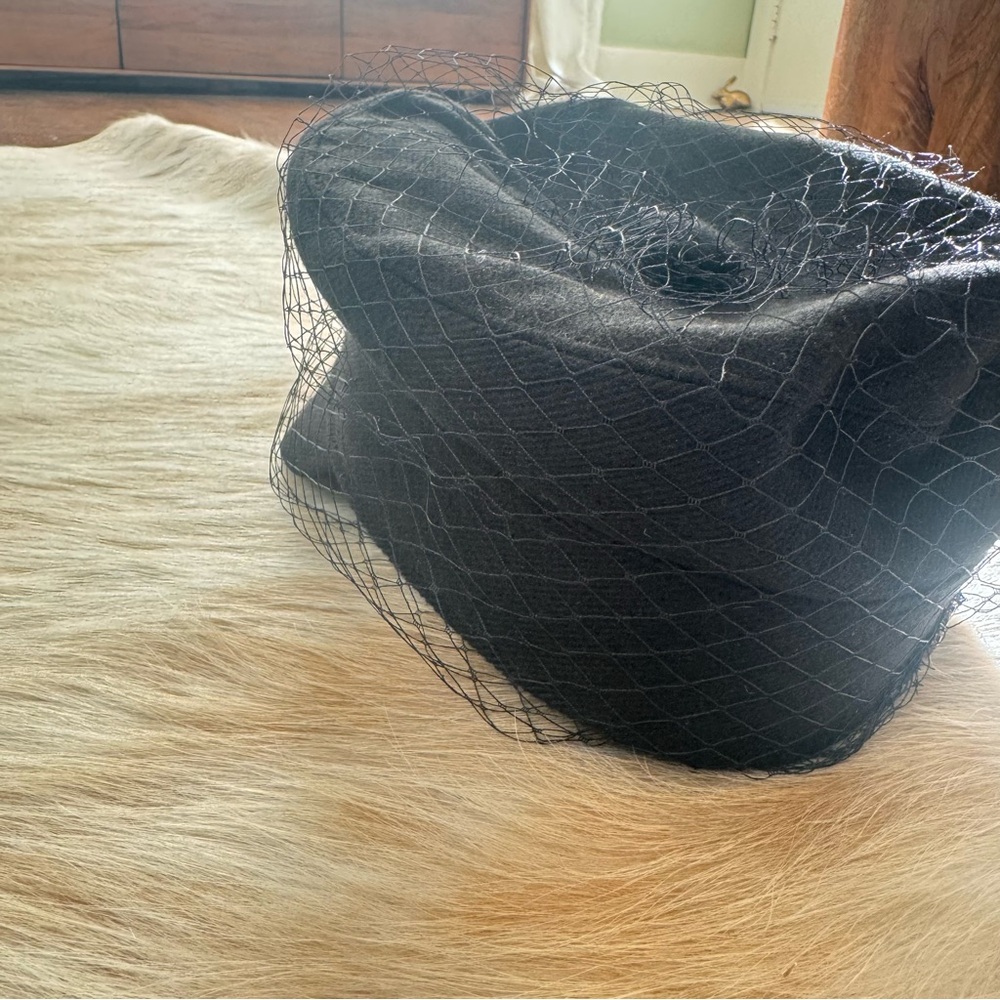 Christian Dior fabric Sailor Cap With Veil - Picture 8 of 9